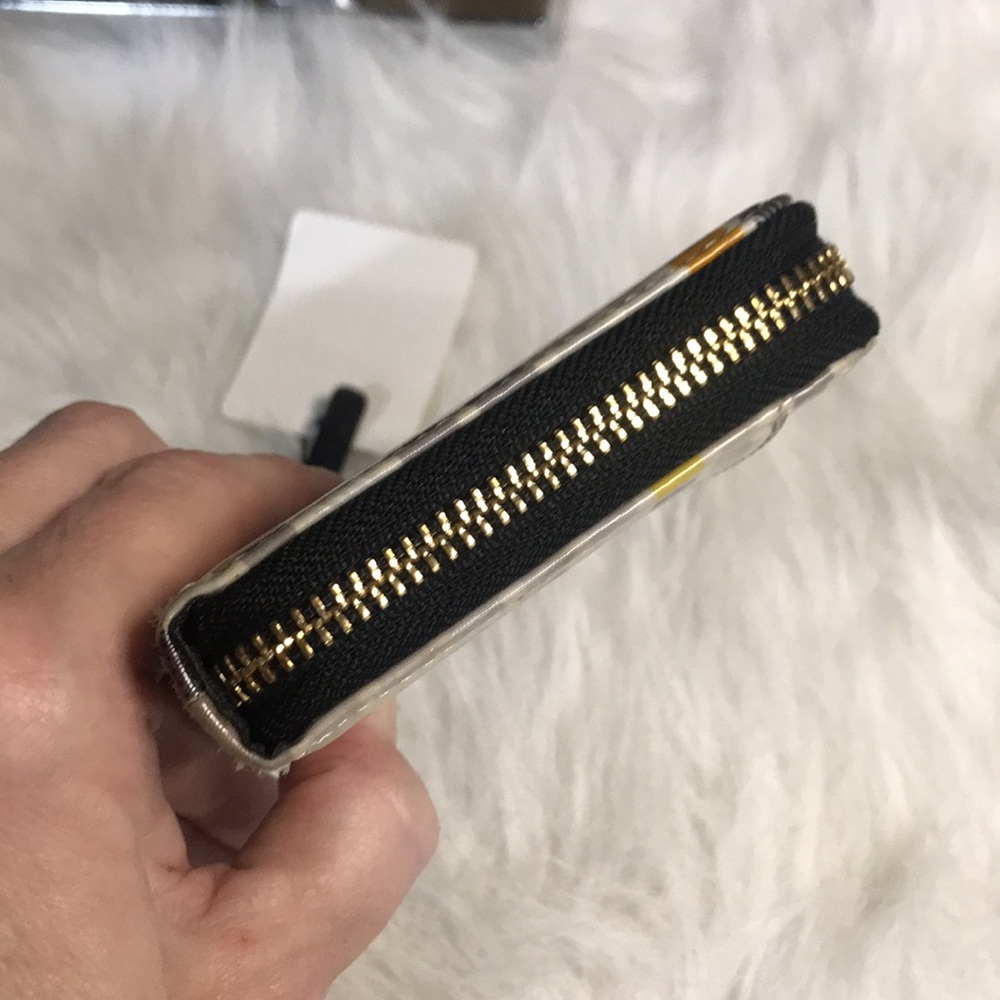 Kate Spade City Map Wallet in White and Yellow - Picture 8 of 12